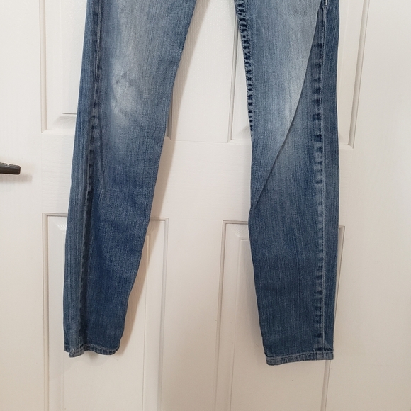 True Religion size 28 - Picture 2 of 5